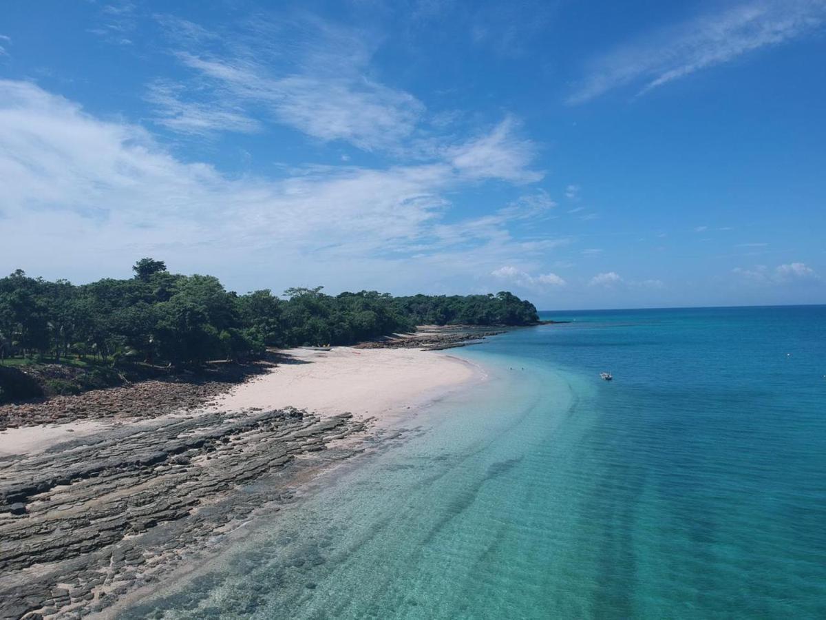 Sonny Island Resort Cabanas Frente Al Mar Punta Bajo Rico Zewnętrze zdjęcie