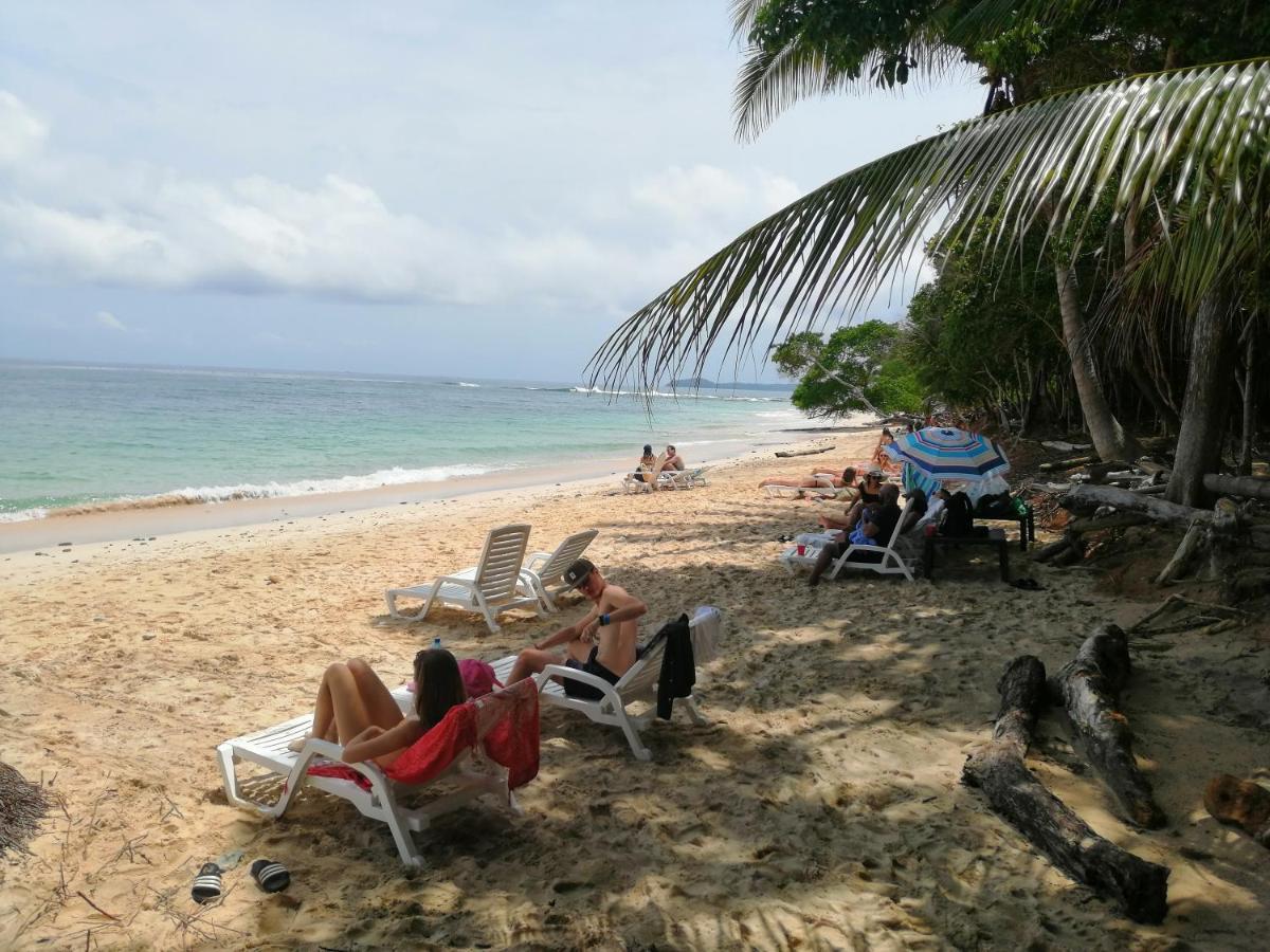 Sonny Island Resort Cabanas Frente Al Mar Punta Bajo Rico Zewnętrze zdjęcie